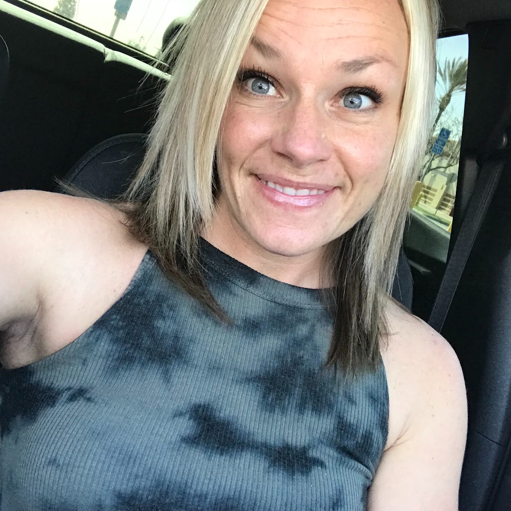 Meet your Posher, Danielle